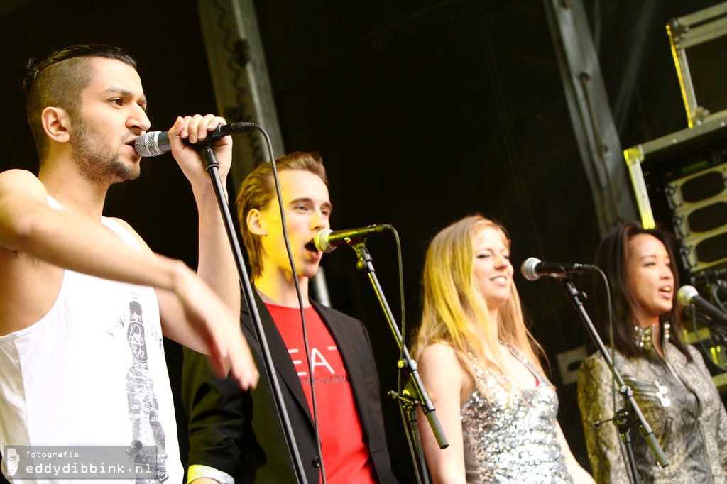 2012-05-05 Burcak Sikar - Bevrijdingsfestival, Zwolle - door Eddy Dibbink_008